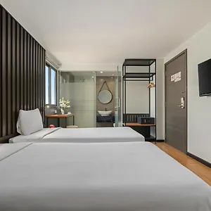 4* 호텔 Agnes Managed By Dhg