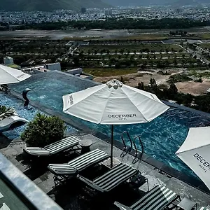 Hotel December, Nha Trang